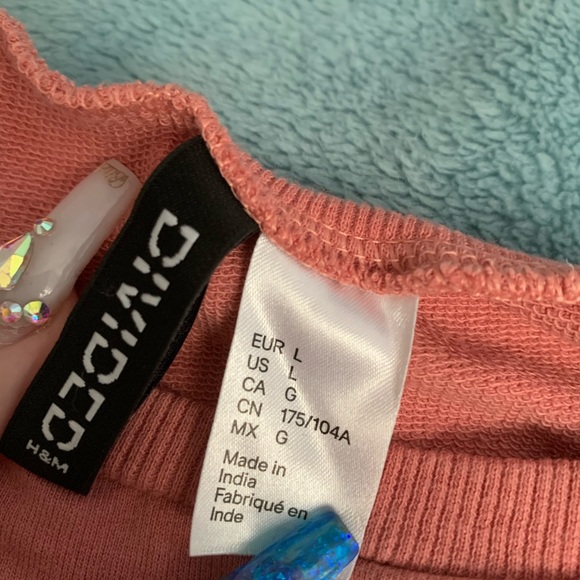 ‘girl clique’ long sleeve crop top - Picture 2 of 3